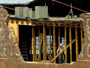 بهسازی سازه‌ های قدیمی